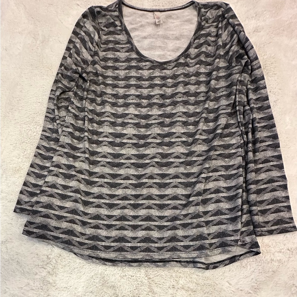 LuLaRoe Long Sleeve Top L